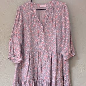 Babydoll floral print dress. Brand: Greylin Size: Large